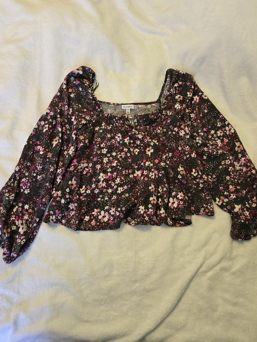 Love,Fire Dark Green Floral Square Neck Peasant/Peplum Top M - Picture 2 of 9